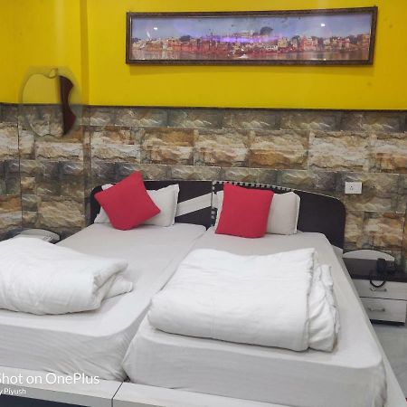 Hotel Bachchan Palace Varanasi Ngoại thất bức ảnh