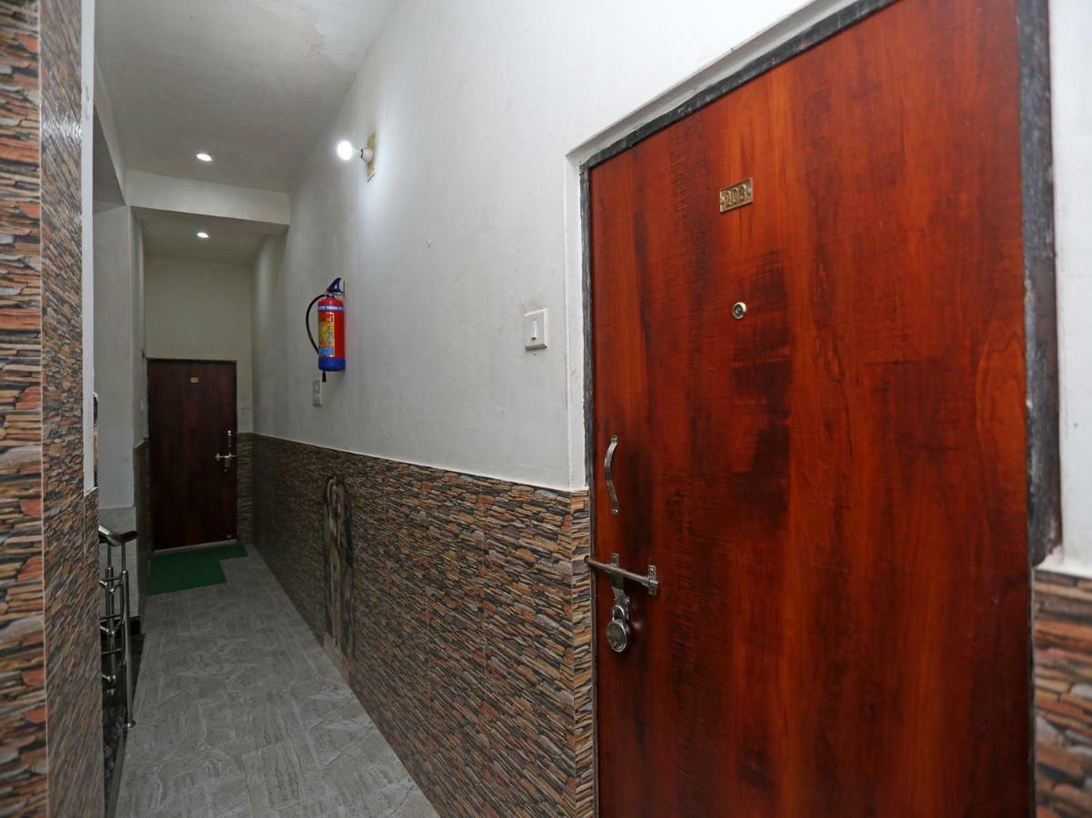 Hotel Bachchan Palace Varanasi Ngoại thất bức ảnh