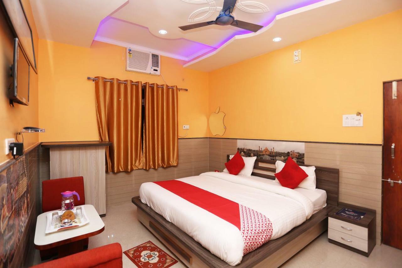 Hotel Bachchan Palace Varanasi Ngoại thất bức ảnh