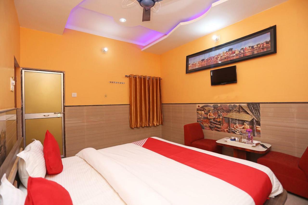 Hotel Bachchan Palace Varanasi Ngoại thất bức ảnh
