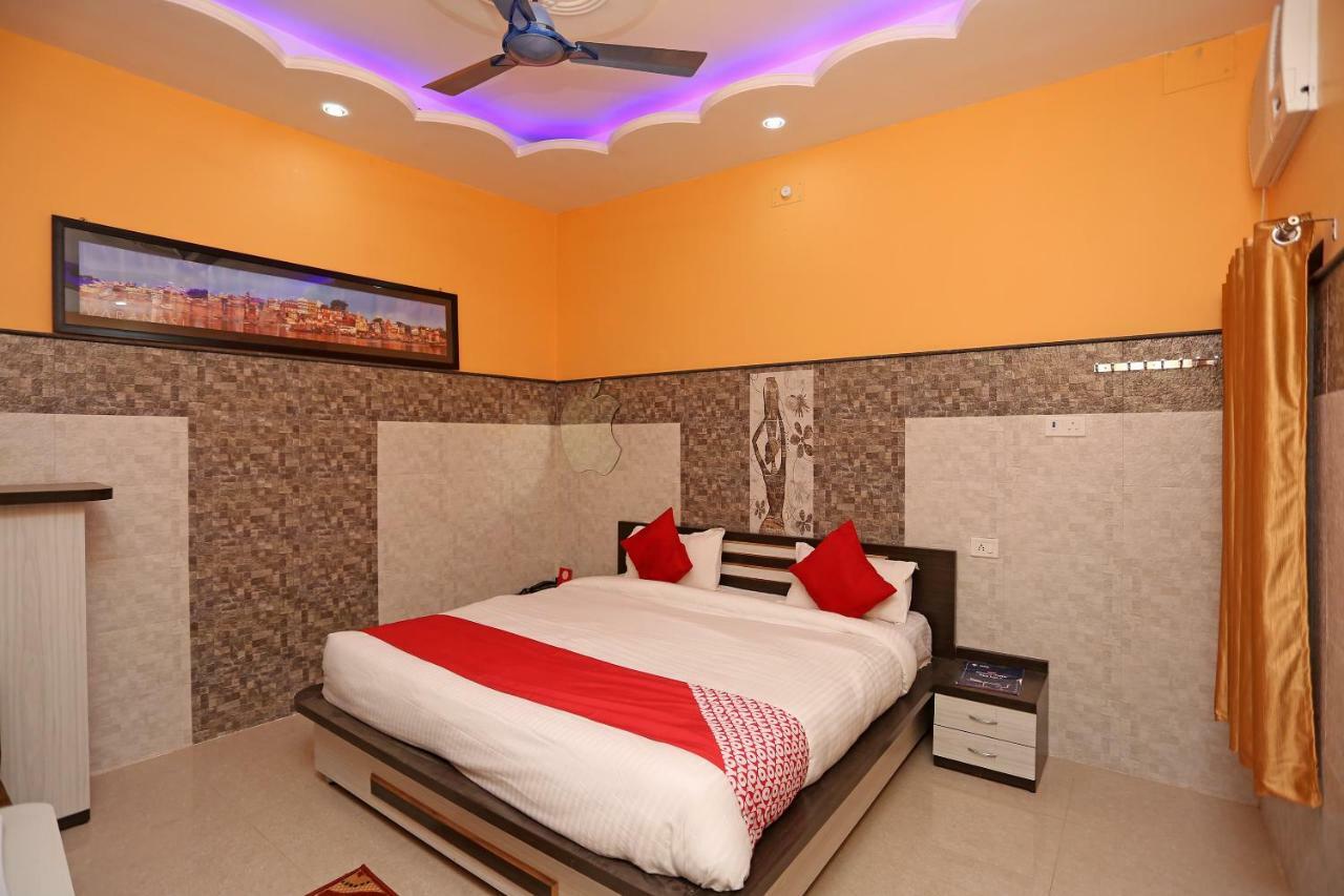 Hotel Bachchan Palace Varanasi Ngoại thất bức ảnh