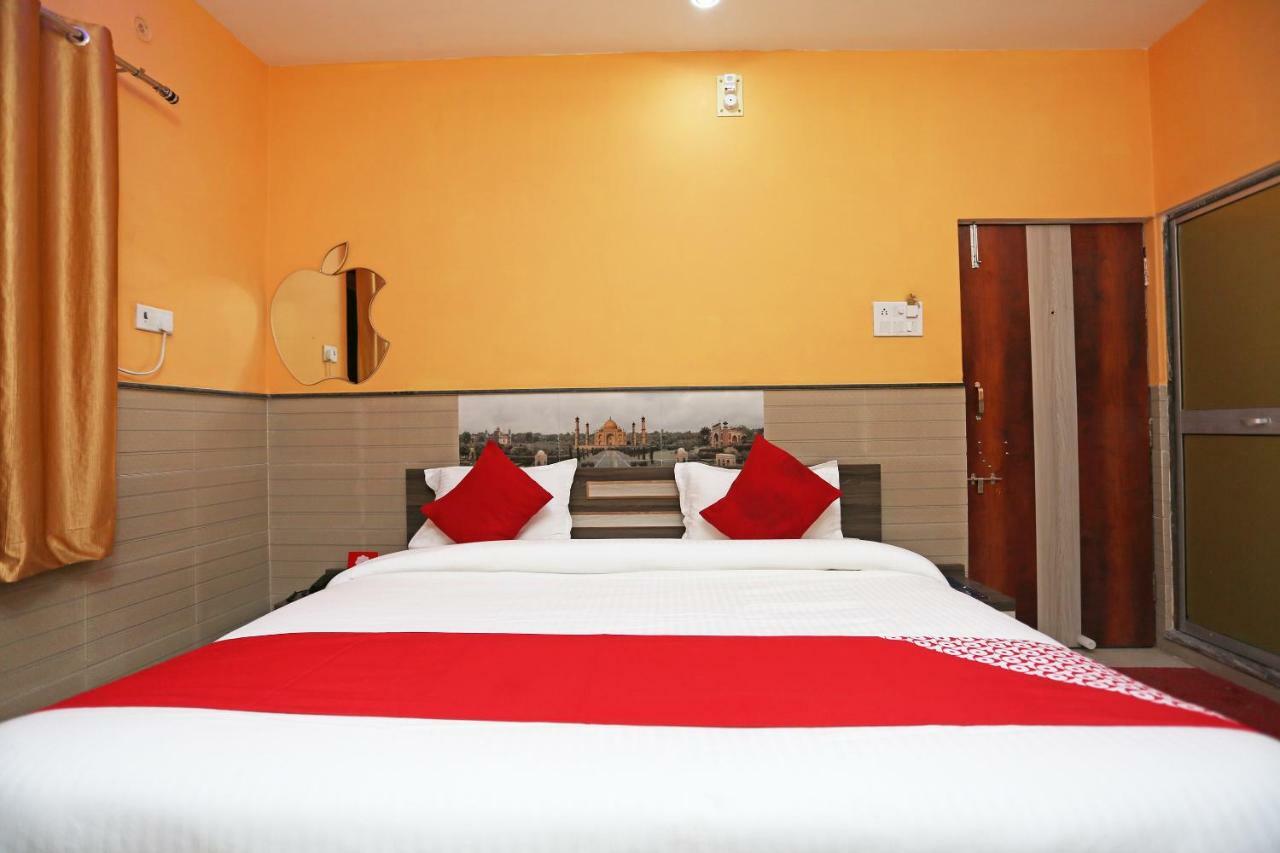 Hotel Bachchan Palace Varanasi Ngoại thất bức ảnh