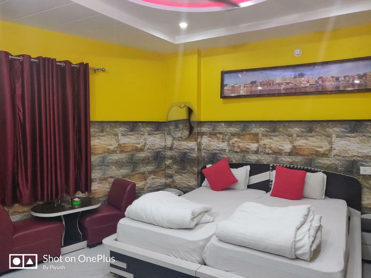 Hotel Bachchan Palace Varanasi Ngoại thất bức ảnh