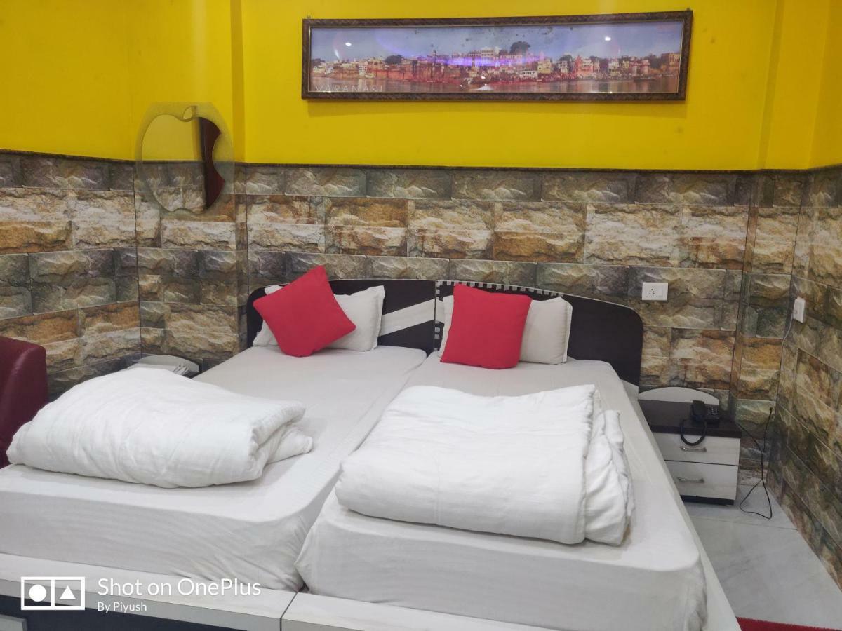 Hotel Bachchan Palace Varanasi Ngoại thất bức ảnh